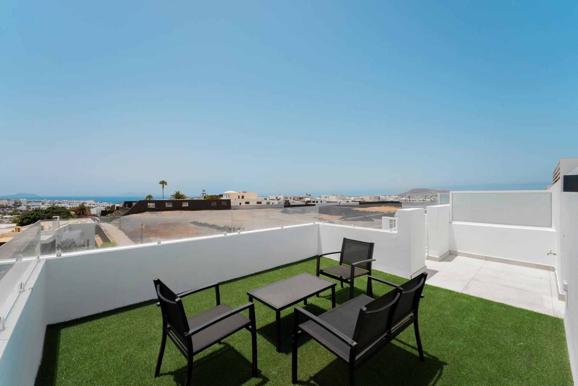 Villa Menta Relaxing Corner In Front Of The Ocean 플라야블랑카 외부 사진